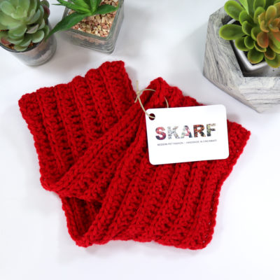 Applehead City Pet Skarf Dog Scarf - Valentines Day Gifts for Pet Lovers by popular Los Angeles cruelty free blogger My Beauty Bunny