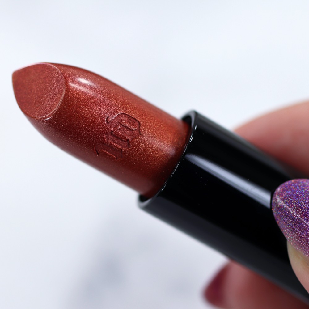 Heatwave Urban Decay Vice Lipstick from the Beached Collection - Which Metallic Lipsticks Do You Like featured by popular Los Angeles cruelty free beauty blogger My Beauty Bunny