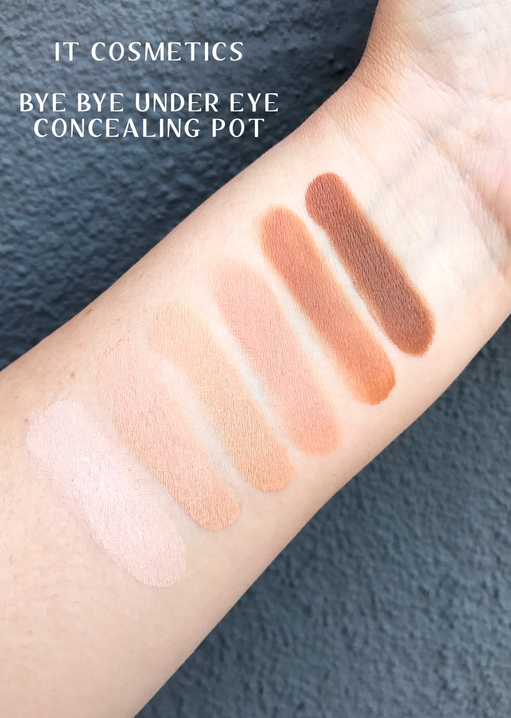 It Cosmetics Bye Bye Undereye Concealing Pot Review and Swatches by popular Los Angeles cruelty free beauty blogger My Beauty Bunny