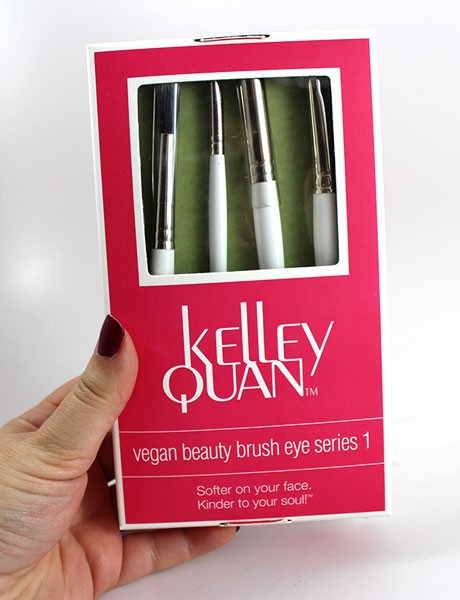 Kelly Quan synthetic makeup brushes