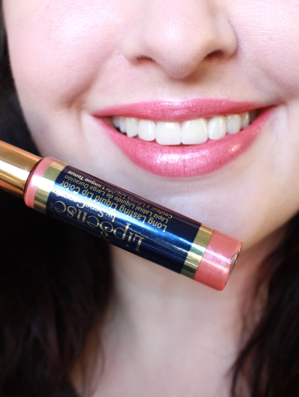 The LipSense Review you have been waiting for! I recently got my hands on some LipSense lip colors from Bombshell Cosmetics, and I couldn't wait to try them on for you!  - LipSense Bombshell Review by popular Los Angeles cruelty free beauty blogger My Beauty Bunny