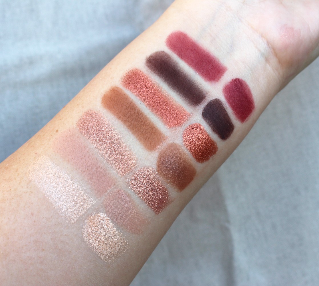 Marc Jacobs Beauty Scandalust Palette Swatches Wet and Dry