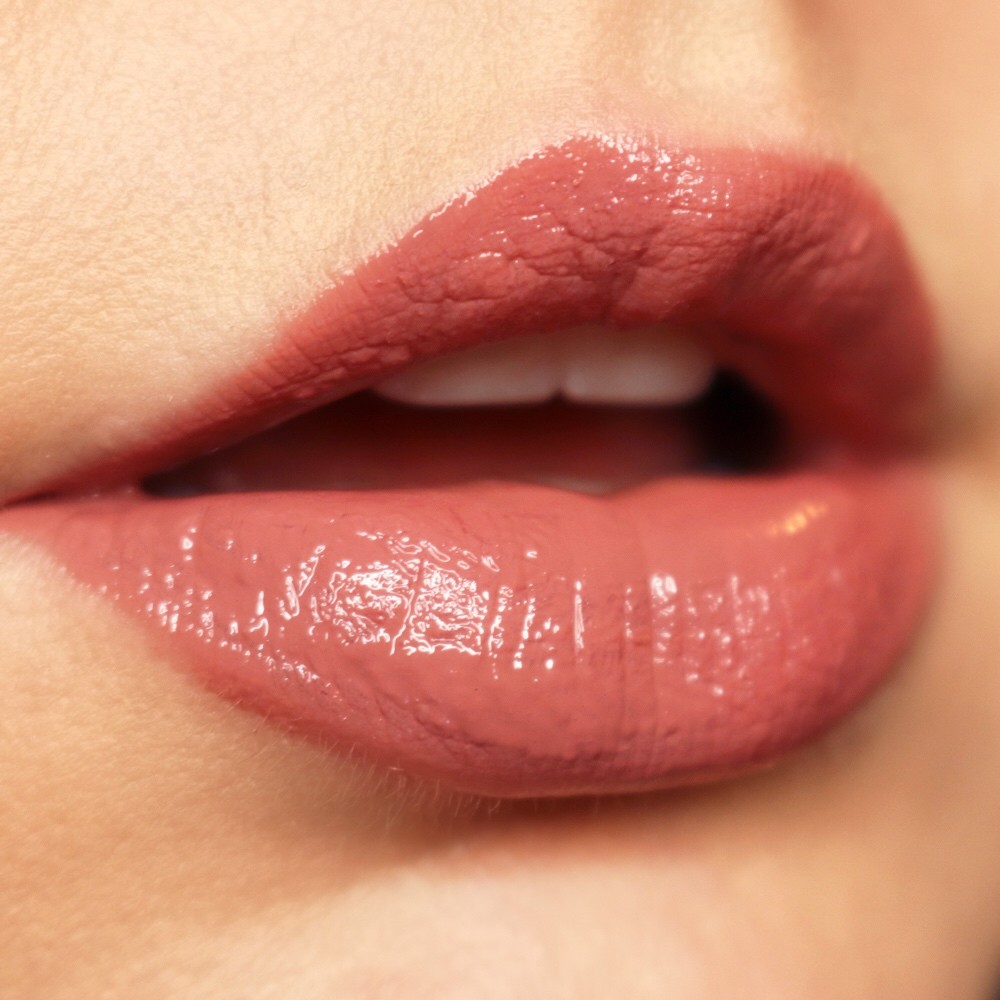 Milani Amore Shine Crush Lip Swatch - Milani Amore Shine Liquid Lipstick by cruelty free beauty blogger My Beauty Bunny