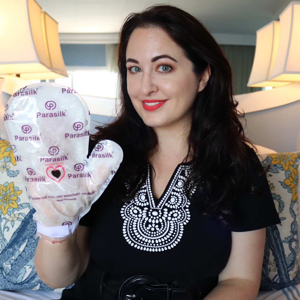 Parasilk gLOVE Treat At Home Paraffin Treatment - Parasilk Paraffin Wax Treatment You Can Do At Home featured by popular Los Angeles cruelty free beauty blogger, My Beauty Bunny