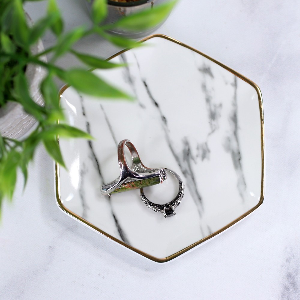 Pier 1 Imports Marble Ring Dish in the Summer 2018 FabFitFun Sub Box - FabFitFun Summer 2018 Unboxing and Giveaway featured by popular Los Angeles style blogger, My Beauty Bunny