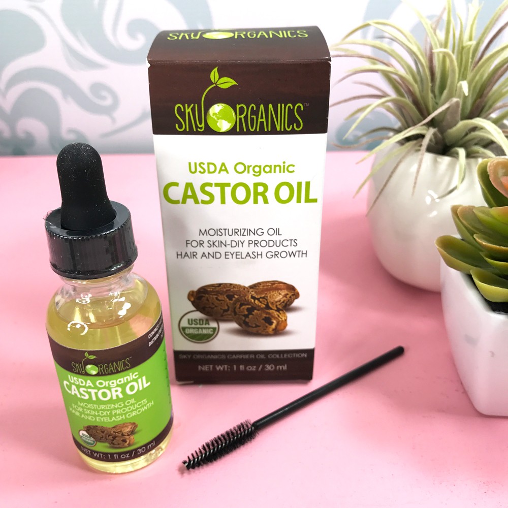 Grow eyebrows with castor oil