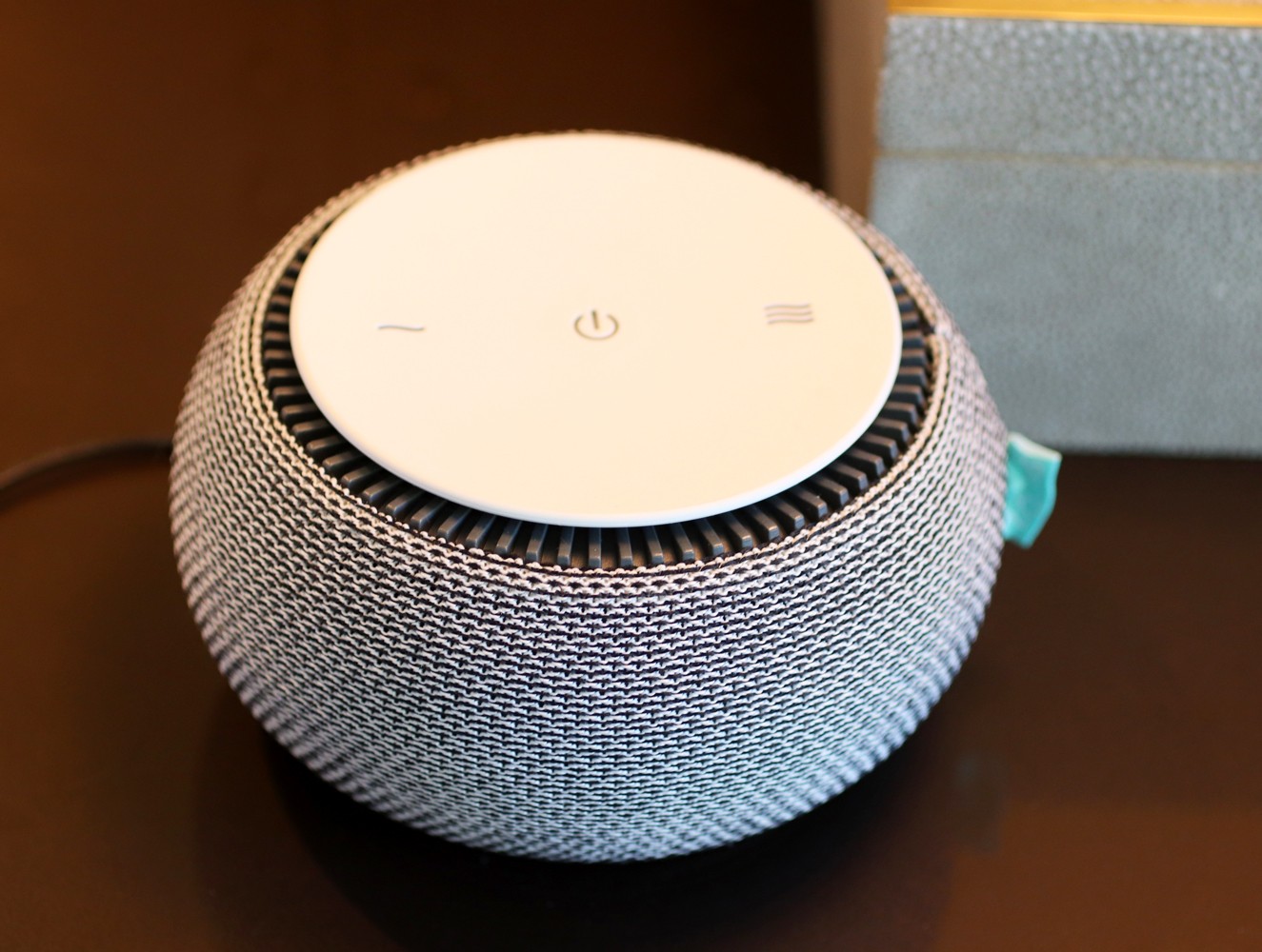 Snooz White Noise Machine Review by popular Los Angeles lifestyle blogger My Beauty Bunny