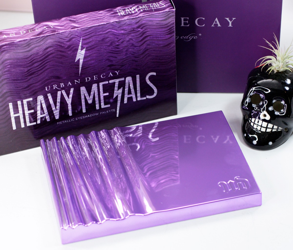 Urban Decay Heavy Metals Palette review by popular Los Angeles cruelty free beauty blogger My Beauty Bunny