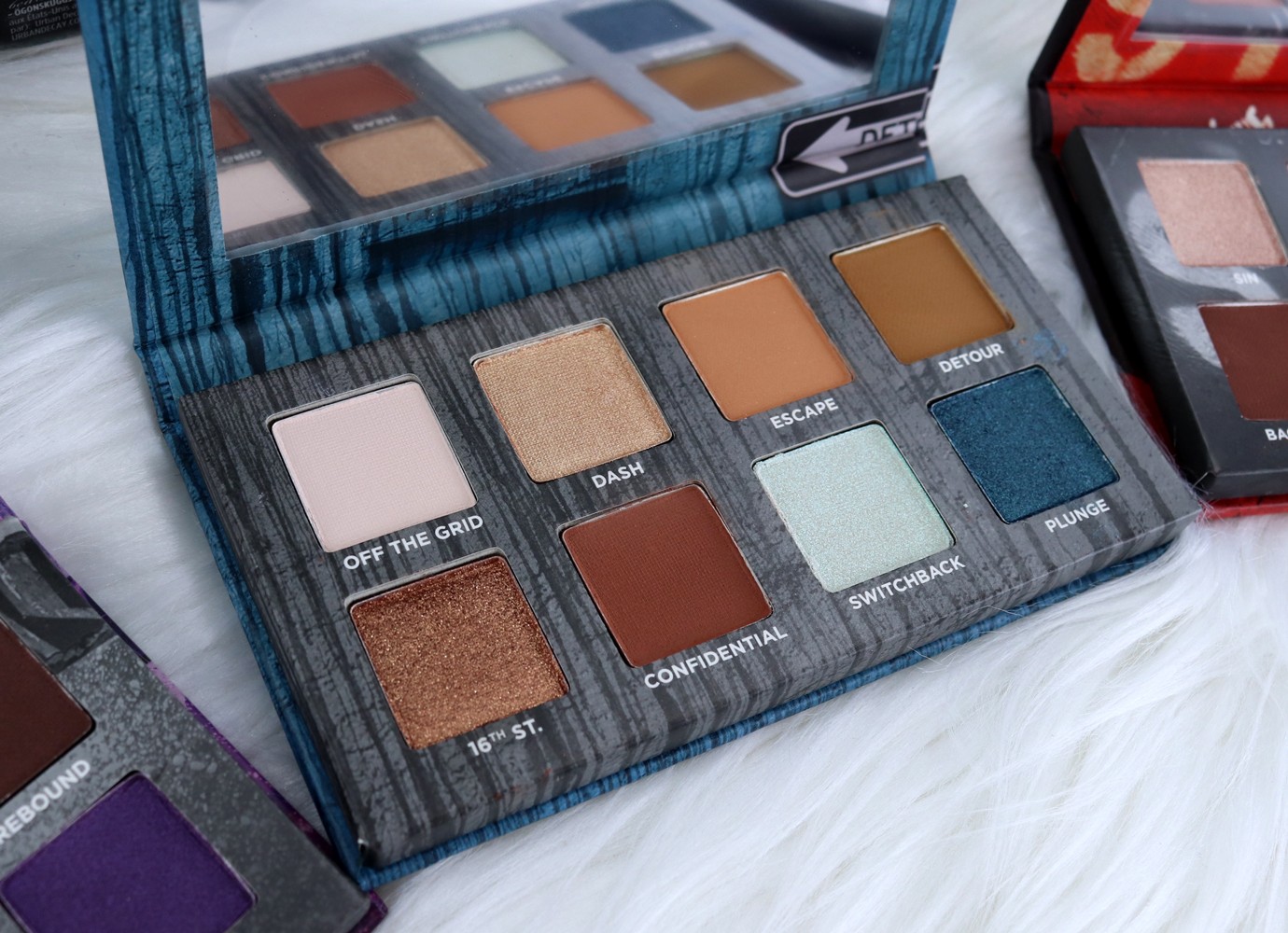 Urban Decay Born to Run Detour Eyeshadow Palette Review