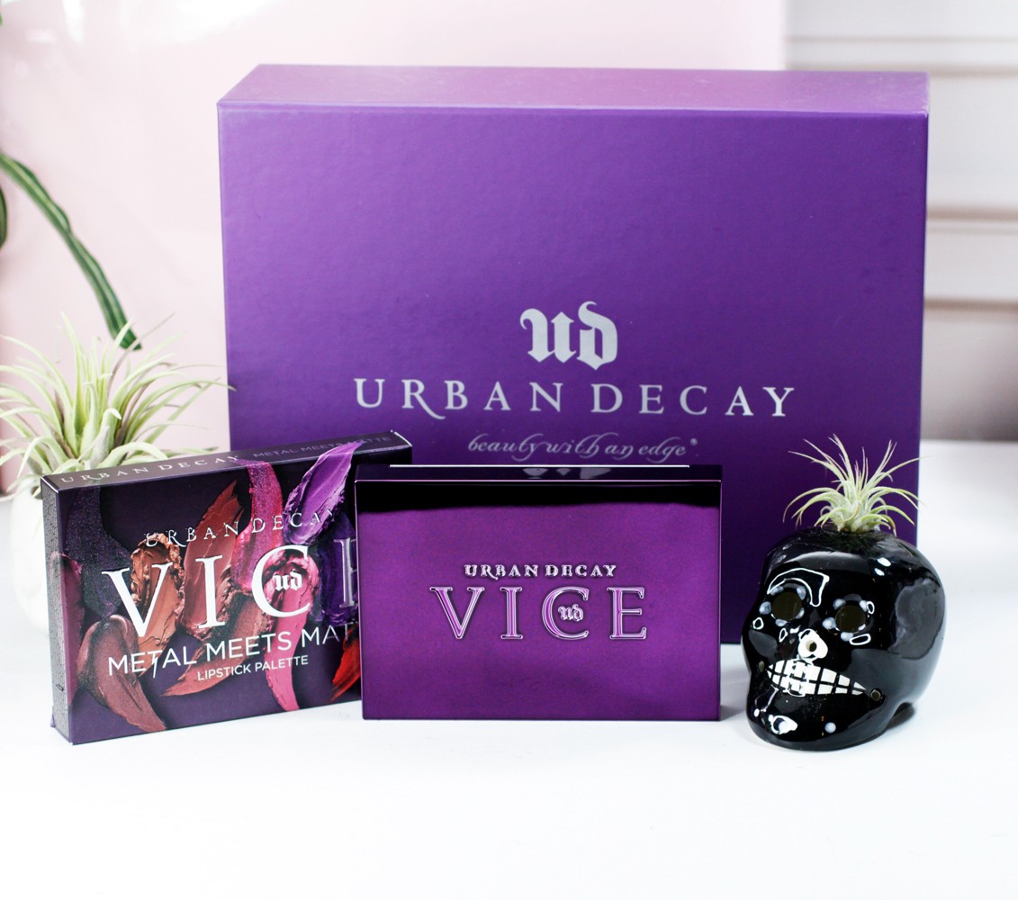 Urban Decay Heavy Metal Holiday Vice Metal Meets Matte Lipstick Palette Giveaway