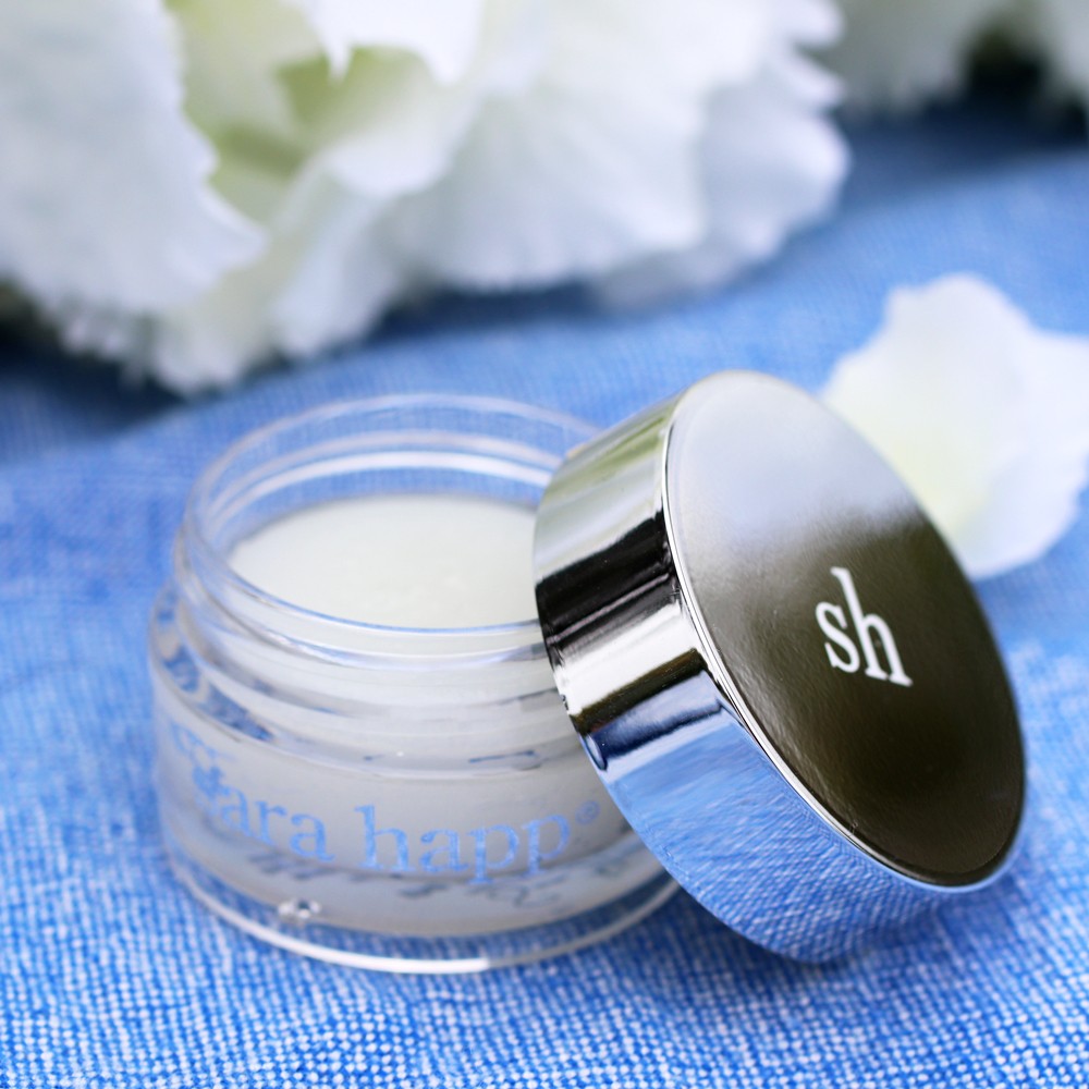 Nearly Natural Hydrangea Silk Flowers and Sara Happ Coconut Lip Scrub - Nearly Natural Flowers for People Without Green Thumbs featured by popular Los Angeles lifestyle blogger, My Beauty Bunny